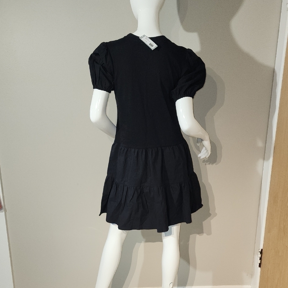 Black Puff Sleeve Tiered Dress - Picture 8 of 9